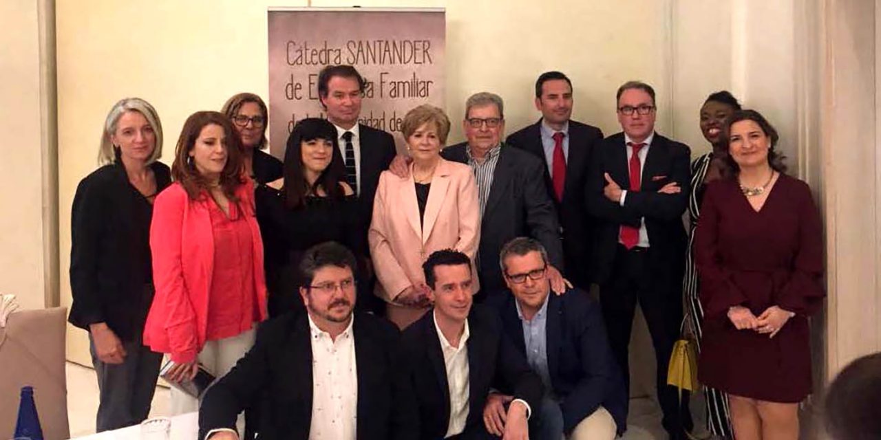 La Cátedra Santander de Empresa Familiar de la UJA reconoce a la empresa Grúas Ruiz