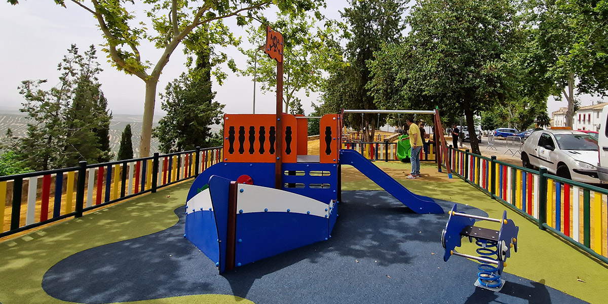 ABIERTO A LA CIUDADANÍA EL NUEVO PARQUE INFANTIL DE LA REDONDA DE MIRADORES